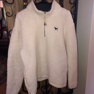 Victoria’s Secret PINK Sherpa.